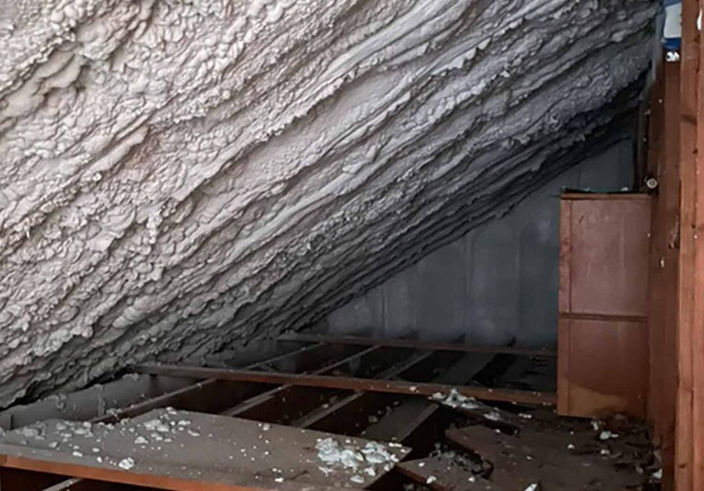 foam-attic-insulation-2