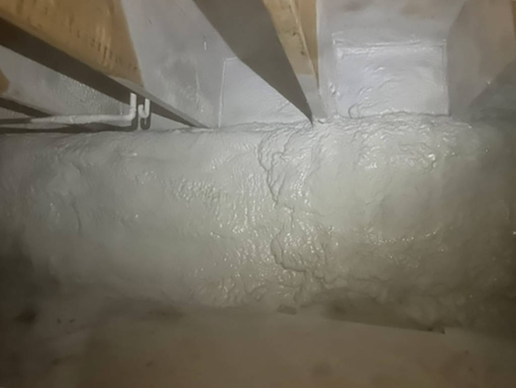 spray foam crawlspace insulation