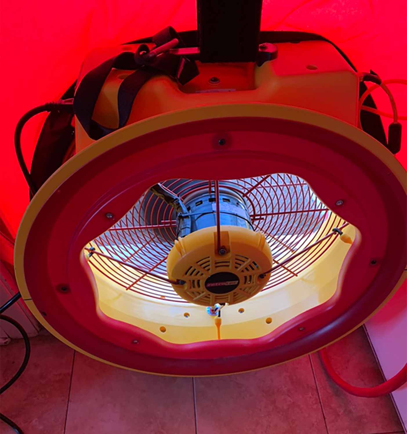 blower door test